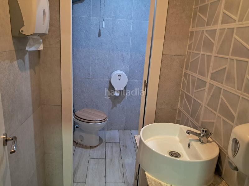 Foto 89faf855-790e-4339-81b1-8585fbd57429. Affitto locale commerciale in carrer perú 42 in Corea Gandia