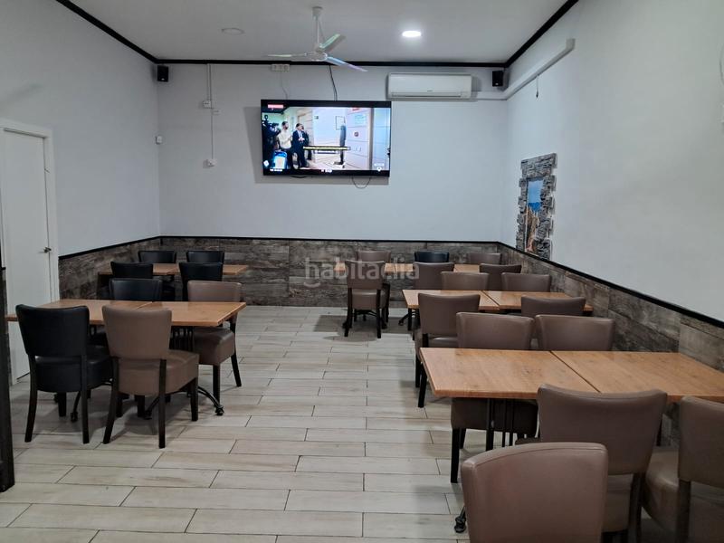 Foto d3dc7756-70da-436c-9ada-cd3d913b7010. Lloguer local comercial a carrer perú 42 a Corea Gandia