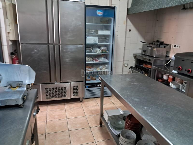 Foto ae7fc51e-ed40-4d86-8a8e-5b45ef49c932. Location local commercial dans carrer perú 42 dans Corea Gandia