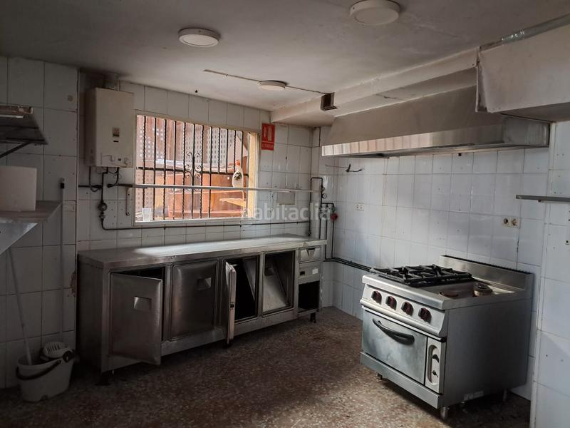 Foto de923a55-b4e3-4411-800a-d72fc9f971f3. Local commercial dans carrer camp de morvedre 21 dans Gandia