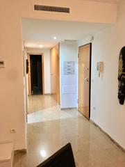 Miete Etagenwohnung in Carrer de valència 8. Piso en alquiler anual