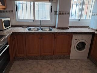 Flat in Carrer alcoi 5. Apartamento en playa de piles a 2 calles del mar