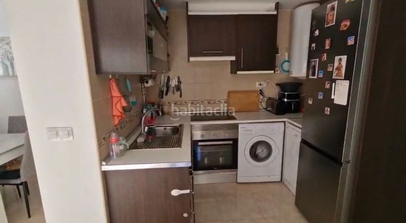 Foto c525eb30-e4cc-4e8d-9437-7cdc27f19a8c. Alquiler casa adosada en carrer xaloc 64 planta baja a partir de septiembre en Bellreguard