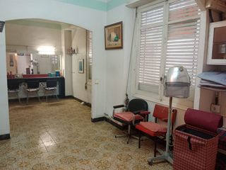 House  Carrer de l'arquebisbe polou 10. Casa en el centro de gandía