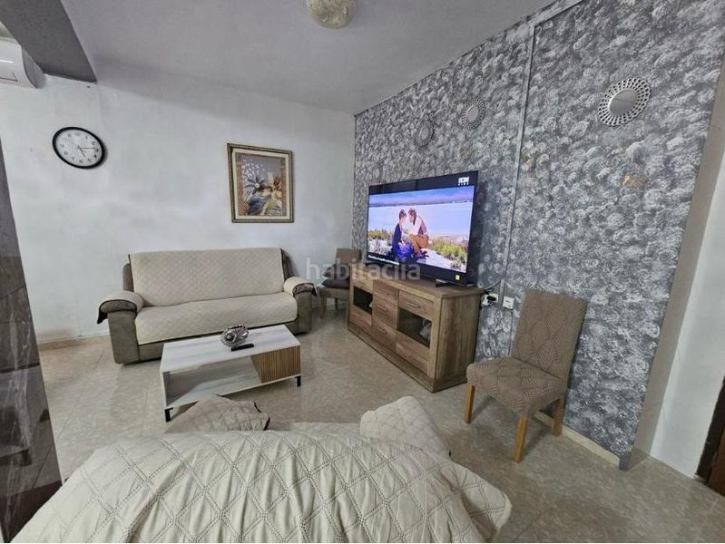 Foto cb92800c-86dc-43a9-8c9b-475241398254. Semi detached house in carrer de valència 2 in Vilallonga / Villalonga