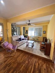 Piccolo appartamento in Passeig marítim de neptú 6. Apartamento en 1º línea de playa de gandía