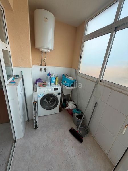 Foto 5d779e60-019f-4fd2-a66a-c850cb6672ef. Alquiler apartamento en carrer llaurí 10a apartamento en alquiler temporal en Daimús