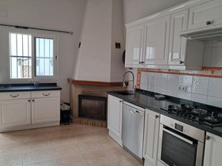 Casa a schiera  Ronda salvador cardona 25. Casa adosada en el pueblo de alfahuir
