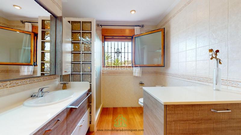 Foto 2ae47643-6440-4fb9-a73d-26c4627adb40. Chalet en avenida picos de europa 0 chalet en venta semiamueblado de 360 m2 con piscina a muy buen precio en Murcia