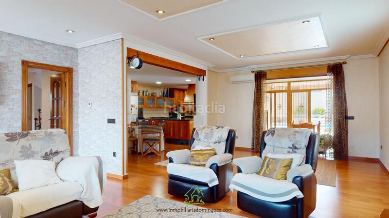 Foto 350c8522-956f-42f6-8bb7-7e3621a4be14. Chalet en avenida picos de europa 0 chalet en venta semiamueblado de 360 m2 con piscina a muy buen precio en Murcia