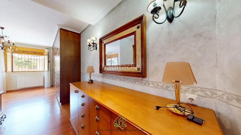 Foto 740f4104-e8d5-4155-a3c7-ea8890437f5a. Chalet en avenida picos de europa 0 chalet en venta semiamueblado de 360 m2 con piscina a muy buen precio en Murcia