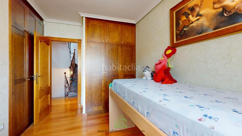 Foto 7767e638-c5d1-4e7d-8972-9cd65c454618. Chalet en avenida picos de europa 0 chalet en venta semiamueblado de 360 m2 con piscina a muy buen precio en Murcia