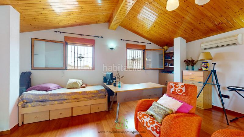 Foto 99954b67-63ee-4094-b416-231edfb727e1. Chalet en avenida picos de europa 0 chalet en venta semiamueblado de 360 m2 con piscina a muy buen precio en Murcia