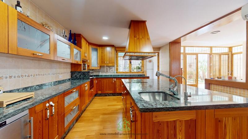 Foto aa98420e-100c-451a-94b4-59908e8b98e3. Chalet en avenida picos de europa 0 chalet en venta semiamueblado de 360 m2 con piscina a muy buen precio en Murcia