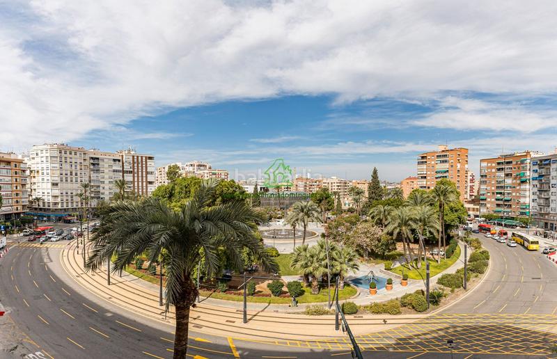 Foto 540f7db8-103a-4f4c-b8db-77203a45d2b7. Piso  exterior en plaza circular adaptado para minusvalidos con vistas abiertas, trastero y garaje en el edificio en Murcia