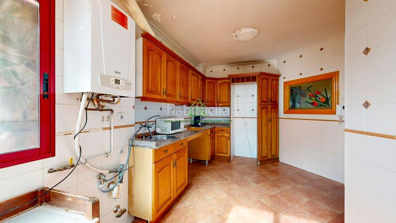 Foto bd5197da-b561-4477-9666-6ea348c98631. Piso  exterior en plaza circular adaptado para minusvalidos con vistas abiertas, trastero y garaje en el edificio en Murcia