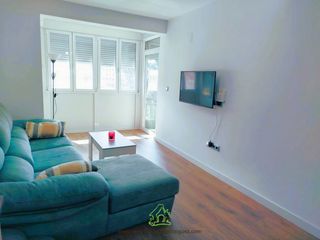 Appartement  Calle doctor julio lópez ambit 5. Piso reformado integramente junto morales meseguer