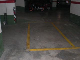 Car parking in Sant Marcel·lí. Plaza aparcamiento para moto en san marcelino
