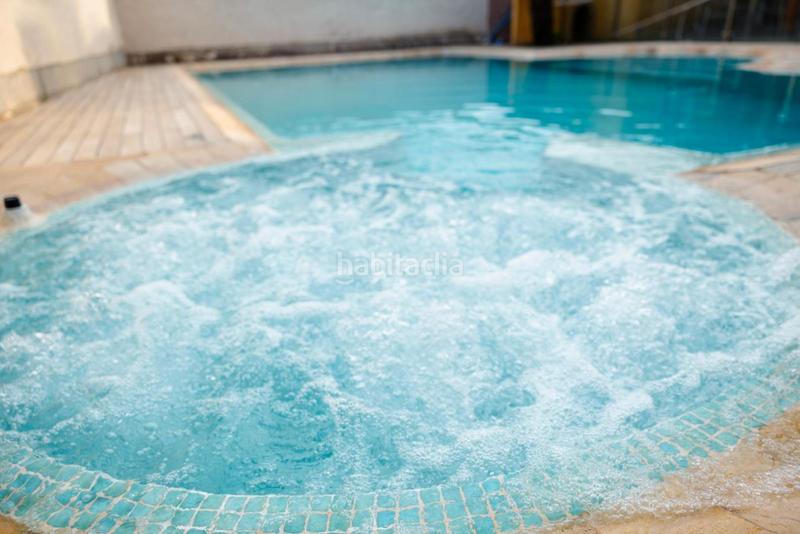 Foto 129de801-dc08-44ec-b4cd-8e9d58513f36. Doppelhaus mit pool in La Conarda Pobla de Vallbona (la)