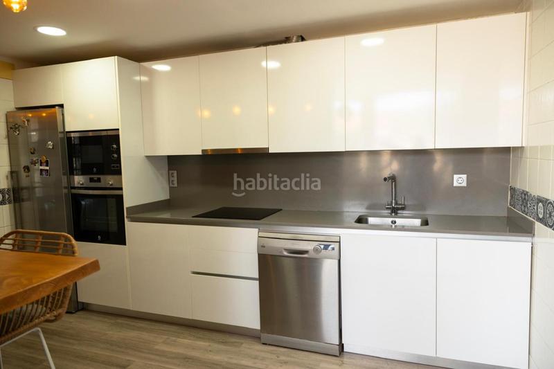 Foto 3a1cd3a7-2a75-446f-9a0b-66aeb1916fd1. Doppelhaus mit pool in La Conarda Pobla de Vallbona (la)