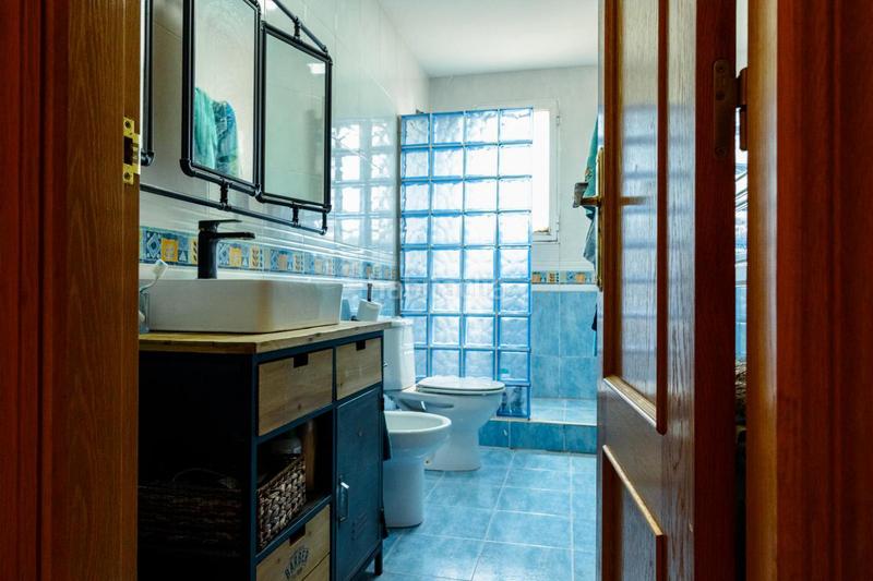 Foto efa1fab1-a1b3-4cb8-9311-df1996e7f111. Doppelhaus mit pool in La Conarda Pobla de Vallbona (la)