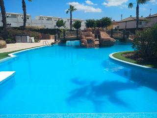Casa adossada a Calle ría de noya 51. Duplex en venta en agridulce 2