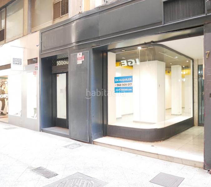 Foto 44d0bbbd-a925-4836-a6ae-f9f7e775a24e. Location local commercial dans Santa Catalina - San Bartolomé Murcia