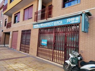 Lloguer Local Comercial a Vistalegre. Se alquila amplio local cerca de abenarabi