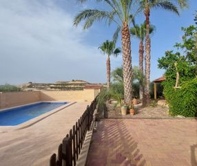 Masía en Cañadas de San Pedro. Casa de campo en cañadas de san pedro  venta de los pinos