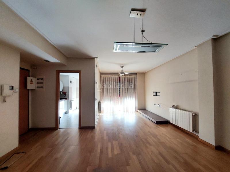 Foto 2142edc9-427f-434e-aa31-ae3d8688ce20. Ático  dúplex en beniajan avenida fabian escribano en Murcia