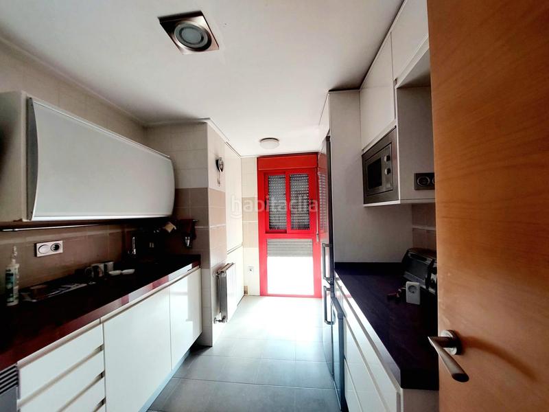 Foto 4c49ef82-4bef-40b2-9e3d-76437ca7691a. Ático  dúplex en beniajan avenida fabian escribano en Murcia