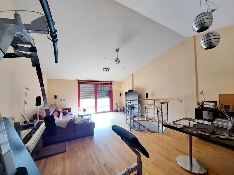 Foto 8f43cb08-9ab8-4384-bbb9-af89a5af8ce4. Ático  dúplex en beniajan avenida fabian escribano en Murcia