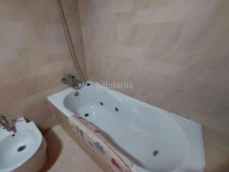 Foto d7f22461-5067-48e1-9f71-53475e4ee327. Ático  dúplex en beniajan avenida fabian escribano en Murcia