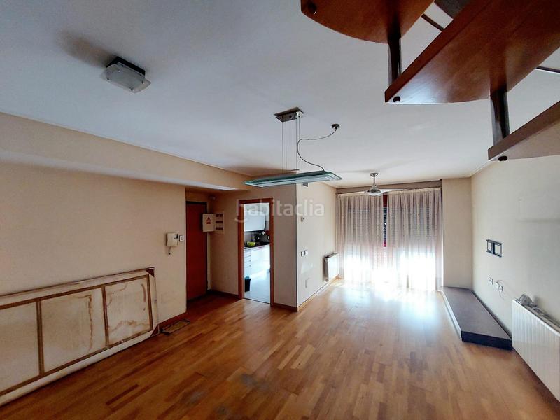 Foto e5dbfa27-a80a-44c5-af1f-b64f97140fe5. Ático  dúplex en beniajan avenida fabian escribano en Murcia