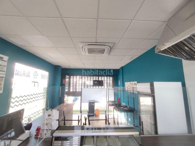 Foto 5c117e11-769f-4dc6-b9d1-8e5cbdf96c83. Alquiler local comercial  con negocio montado en Murcia