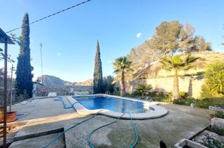 Bauernhof en Algezares. Casa con terreno en zona de el garruchal