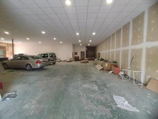 Rent Industrial building in Torres de Cotillas (Las). Nave industrial en el centro de las torres de cotillas