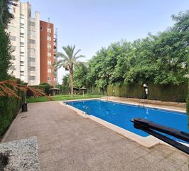 Lloguer Pis a El Puntal. Se alquila  estudiantes piso en el puntal con piscina comunitari