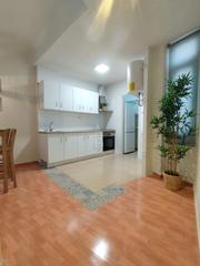 Location Appartement à San Lorenzo. Piso junto a la universidad de la merced para estudiantes