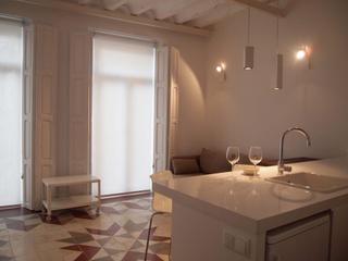 Lloguer Estudi a San Pedro. Estudio junto a plaza de las flores