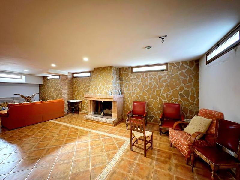 Foto 8ad1fc6a-921c-4304-adfd-dd0c2fb3f494. Chalet avec chauffage parking piscine dans Beniaján Murcia