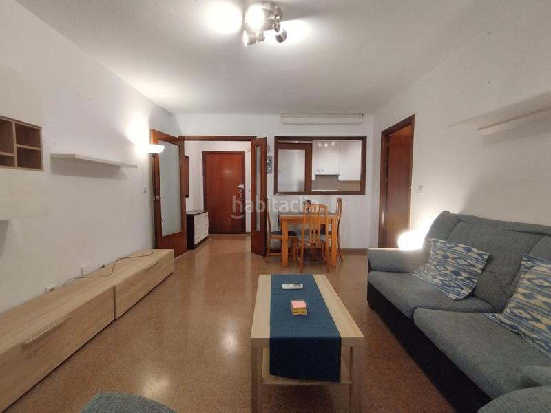 Foto 2d09e780-61e5-4174-bc79-92d4dd99e200. Alquiler piso apartamento junto gran via y plaza de las flores en Murcia