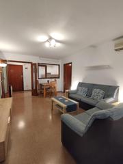 Rent Flat in San Pedro. Apartamento junto gran via y plaza de las flores