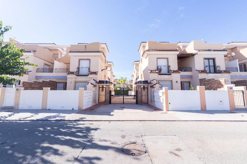 Foto 17a60c7f-ce29-47b5-b244-4df40d2ec699. Duplex avec parking piscine dans El Mojón Pilar de la Horadada