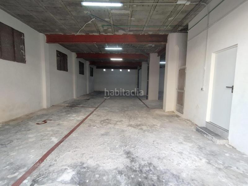 Foto ce84eef5-35a3-4b46-a259-aaad58c6b471. Alquiler parking coche plaza de alquiler para moto en santiago y zaraiche en Murcia