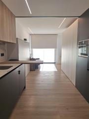 Location Studio  Calle donantes de sangre. Alquilamos este magnifico estudio de obra nueva situado en la pr