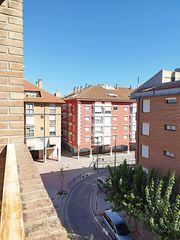 Pis a Calle ROSAL