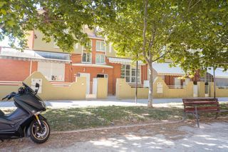 Duplex  Paseo obispo manuel ureña pastor. Dúplex amplio en alcantarilla