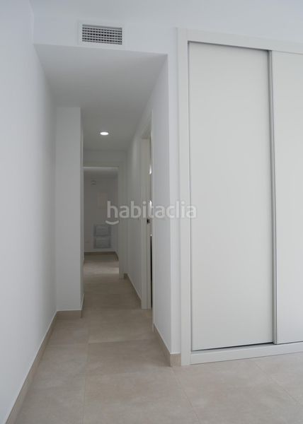 Foto db0a2f42-e5c8-42d3-9f0f-90bd54a742c6. Pis amb calefacció aparcament piscina a Santo Angel Murcia