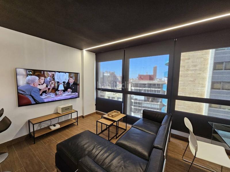 Foto f0140c3c-303b-4f71-9d7f-a64f104fd8fb. Rent flat with heating in Barrio del Centro Alicante